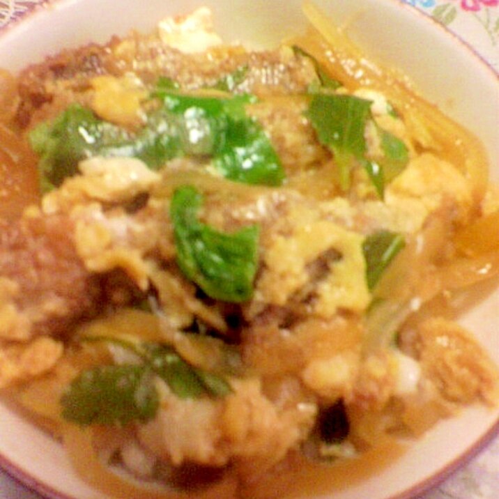 1人前 簡単 カツ丼 レシピ 作り方 By ムーミンママ24 楽天レシピ 1人前 簡単 カツ丼 レシピ 作り方 By ムーミンママ24 楽天レシピ